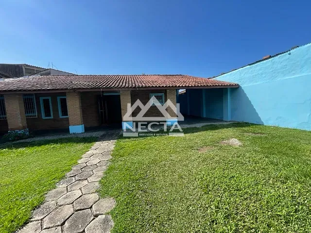 Casa com 370m² 3 quartos e 2 banheiros, à venda, no bairro Morro do Algodão em Caraguatatuba