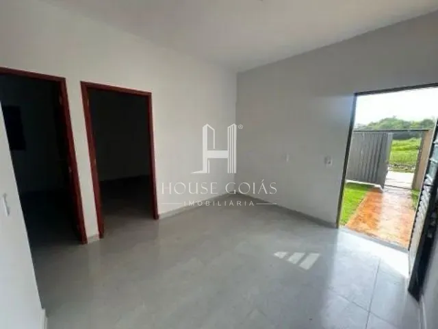 Casa com 150m² 3 quartos e 1 banheiro, à venda, no bairro Residencial Francielly Ribeiro em Goianira