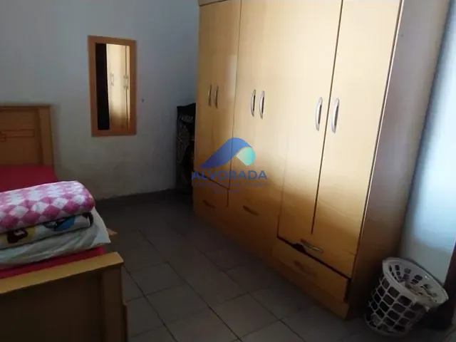 Casa com 149m² 2 quartos e 1 banheiro, à venda, no bairro Vila Tesouro em São José dos Campos