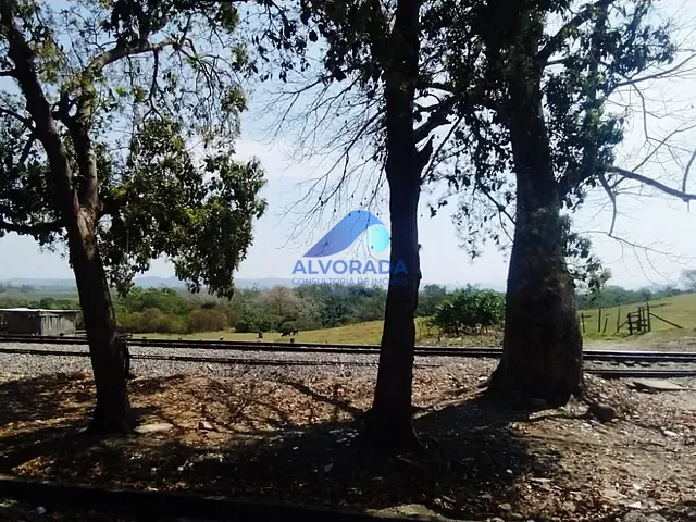 Casa com 149m² 2 quartos e 1 banheiro, à venda, no bairro Vila Tesouro em São José dos Campos
