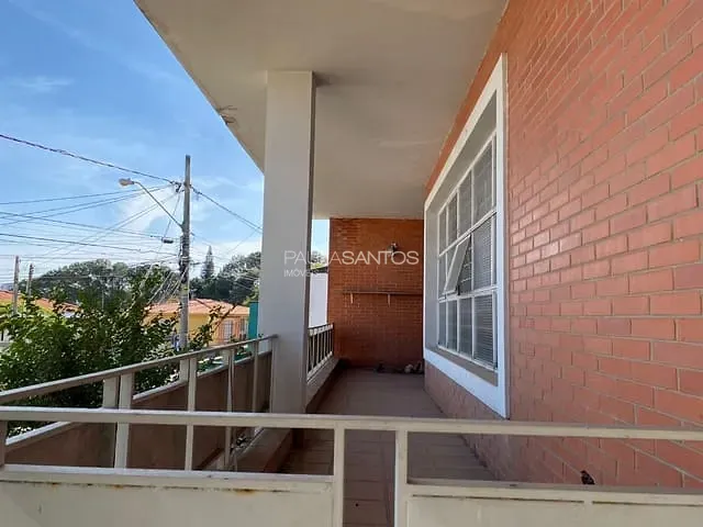 Casa com 480m² 3 quartos e 2 banheiros, à venda, no bairro Vila Assis em Sorocaba