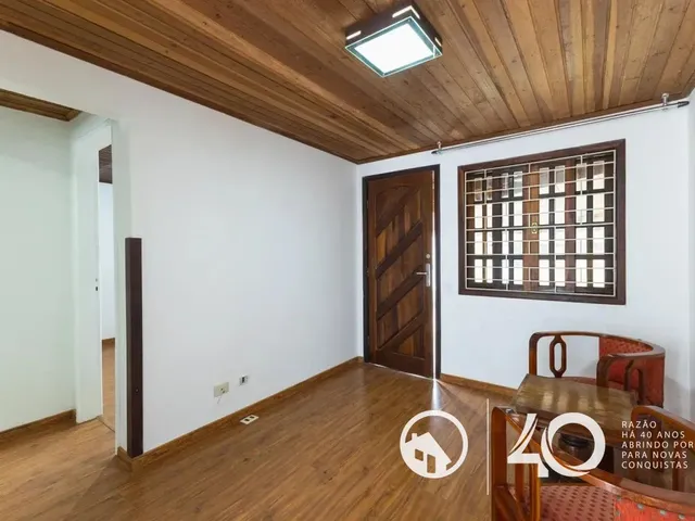 Casa 2 quartos e 1 banheiro, para alugar, no bairro Cidade Industrial em Curitiba