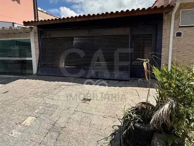 Casa 2 quartos e 1 banheiro, à venda, no bairro Jardim São Dimas em Amparo