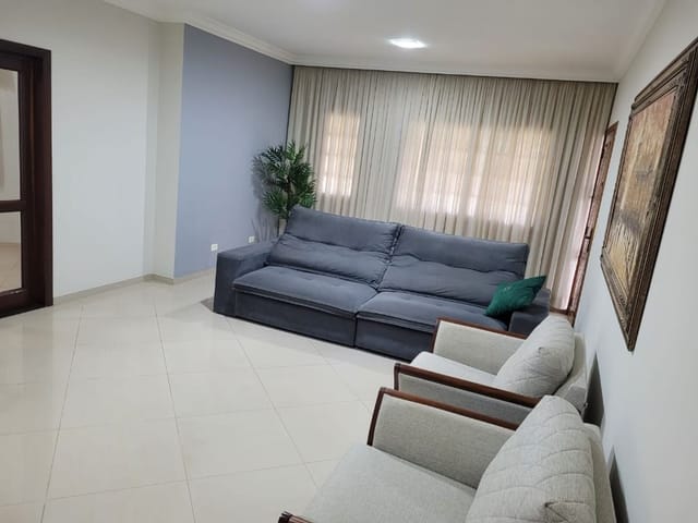 Casa com 1250m² 3 quartos e 3 banheiros, à venda, no bairro Casa Blanca em Vargem Grande Paulista
