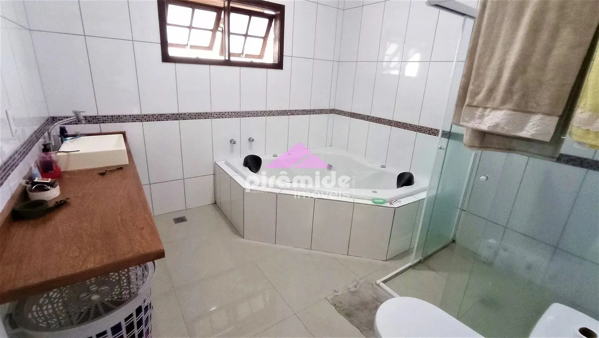 Casa, 3 quartos, 250 m² - Foto 19