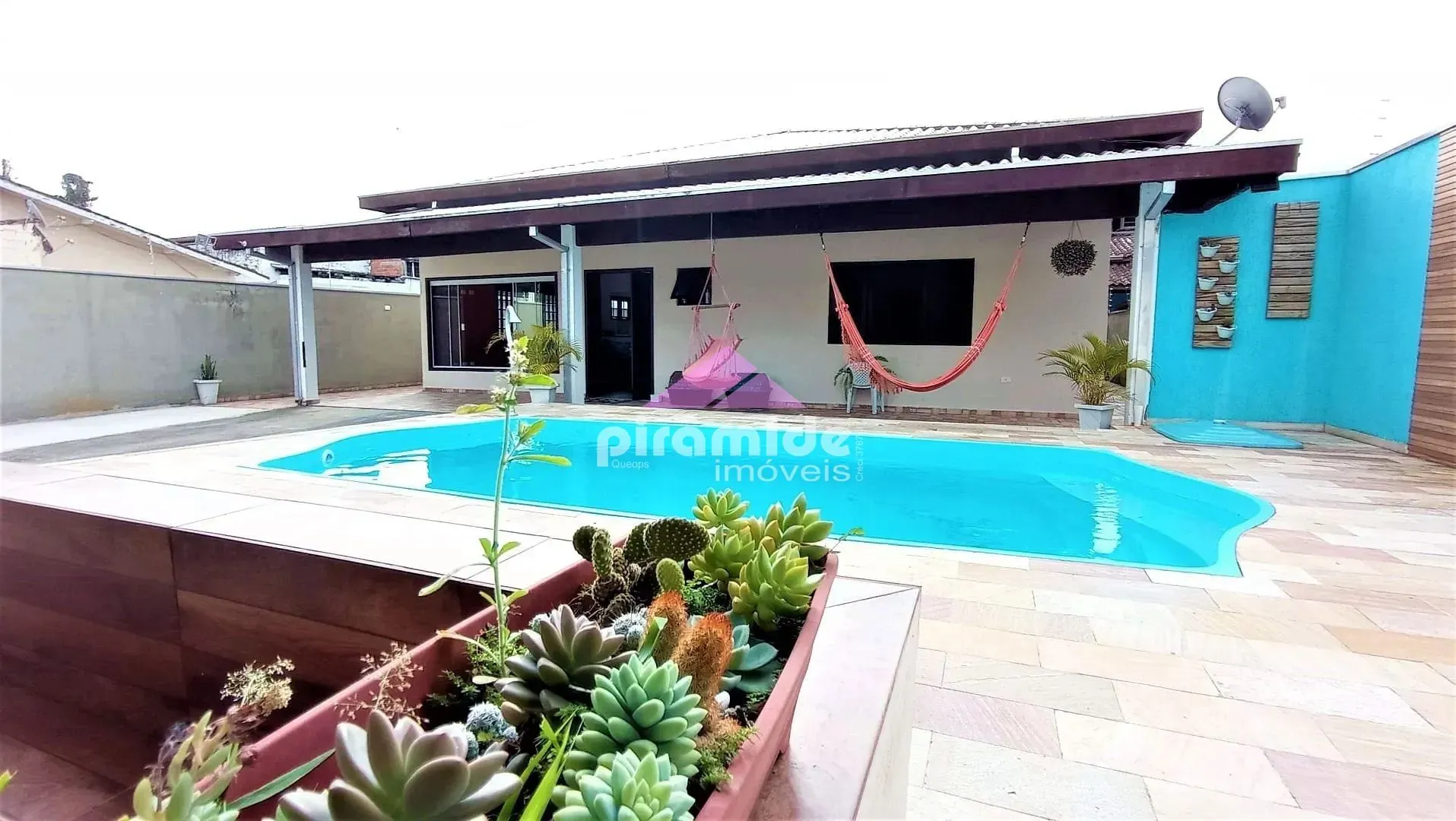 Casa, 3 quartos, 250 m² - Foto 3