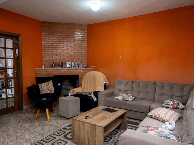 Casa 3 quartos e 2 banheiros, à venda, no bairro Fragata em Pelotas