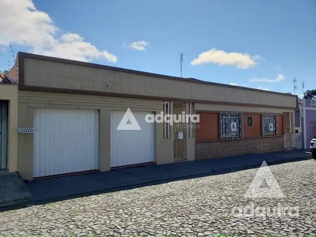 Casa com 515m² 3 quartos e 3 banheiros, à venda, no bairro Nova Rússia em Ponta Grossa