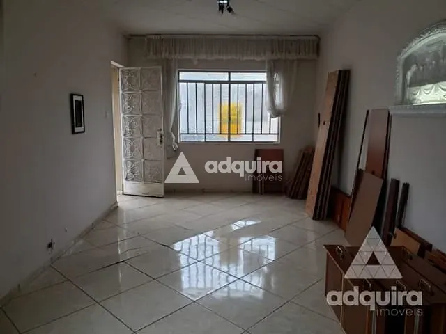 Casa com 515m² 3 quartos e 3 banheiros, à venda, no bairro Nova Rússia em Ponta Grossa