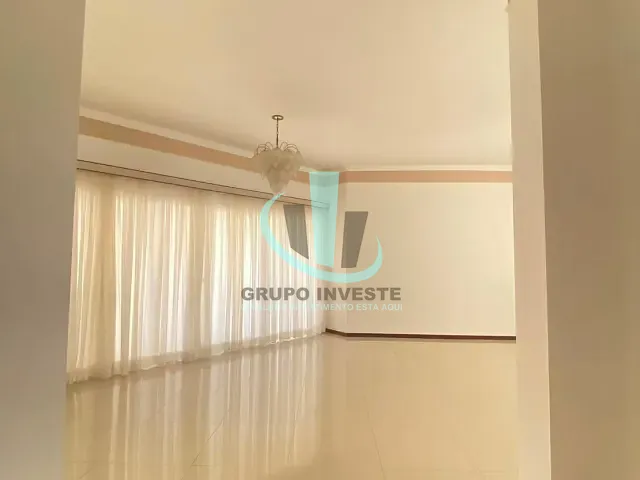 Casa 3 quartos e 4 banheiros, para alugar, no bairro Jardim das Roseiras em Araraquara