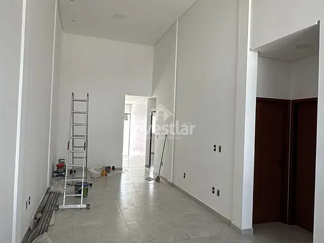 Casa 3 quartos e 1 banheiro, à venda, no bairro Serrotão em Campina Grande