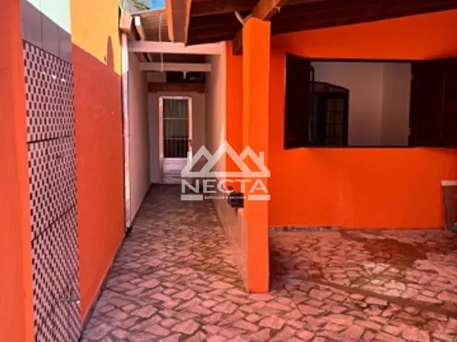 Casa com 125m² 2 quartos e 1 banheiro, à venda, no bairro Jaraguá em Caraguatatuba