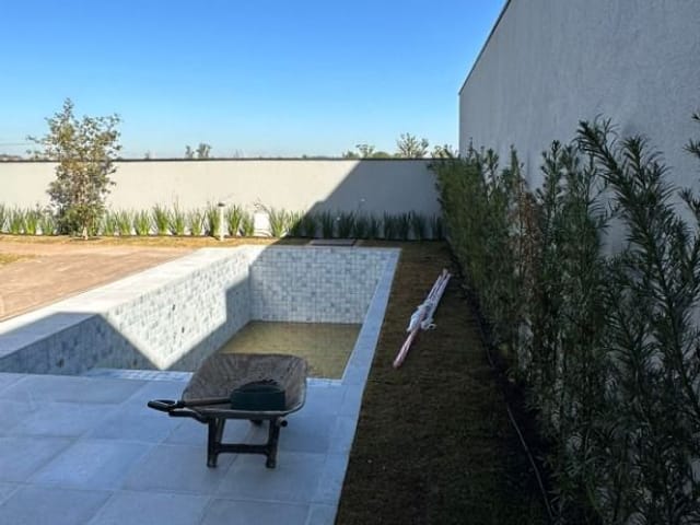 Casa com 1300m² 4 quartos e 6 banheiros, à venda, no bairro Loteamento Parque Chapada de Itu em Itu