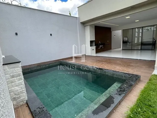 Casa com 360m² 3 quartos e 4 banheiros, à venda, no bairro Cardoso Continuação em Aparecida de Goiânia