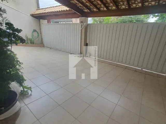 Casa com 250m² 4 quartos e 5 banheiros, à venda, no bairro Mirante de Jundiaí em Jundiaí