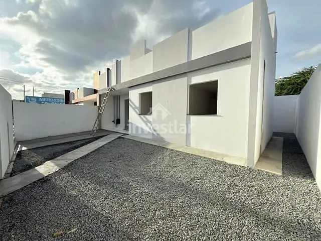 Casa 2 quartos e 1 banheiro, à venda, no bairro Malvinas em Campina Grande