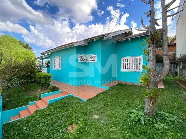 Casa 3 quartos e 2 banheiros, para alugar, no bairro Esplanada em Chapecó
