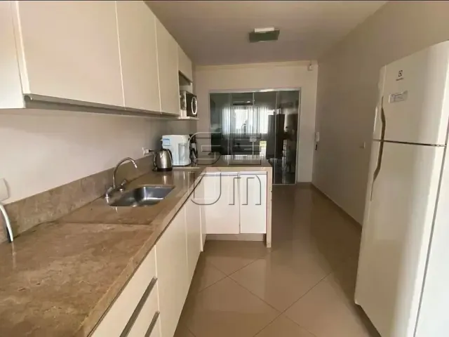 Casa com 250m² 4 quartos e 3 banheiros, à venda, no bairro Novo Aeroporto em Londrina