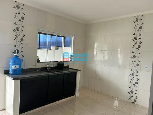 Casa 2 quartos e 1 banheiro, para alugar, no bairro Bela Vista em Guaxupé
