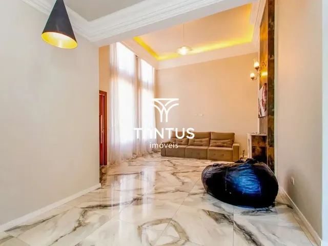 Casa com 450m² 7 quartos e 4 banheiros, à venda, no bairro Bacacheri em Curitiba
