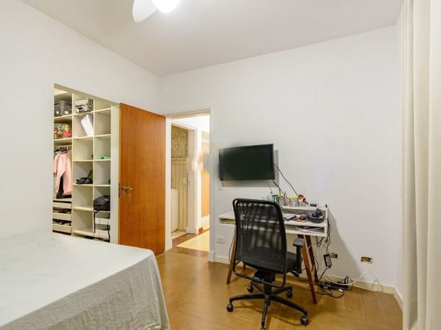 Casa com 830m² 4 quartos e 7 banheiros, à venda, no bairro Chácara Vista Alegre em Cotia