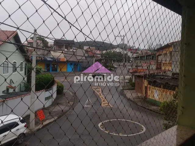 Casa com 177m² 2 quartos e 1 banheiro, à venda, no bairro Jardim Altos de Santana em São José Dos Campos