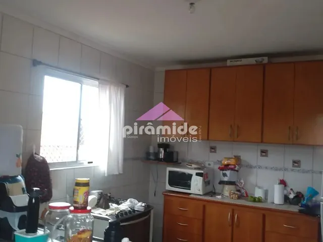 Casa com 177m² 2 quartos e 1 banheiro, à venda, no bairro Jardim Altos de Santana em São José Dos Campos