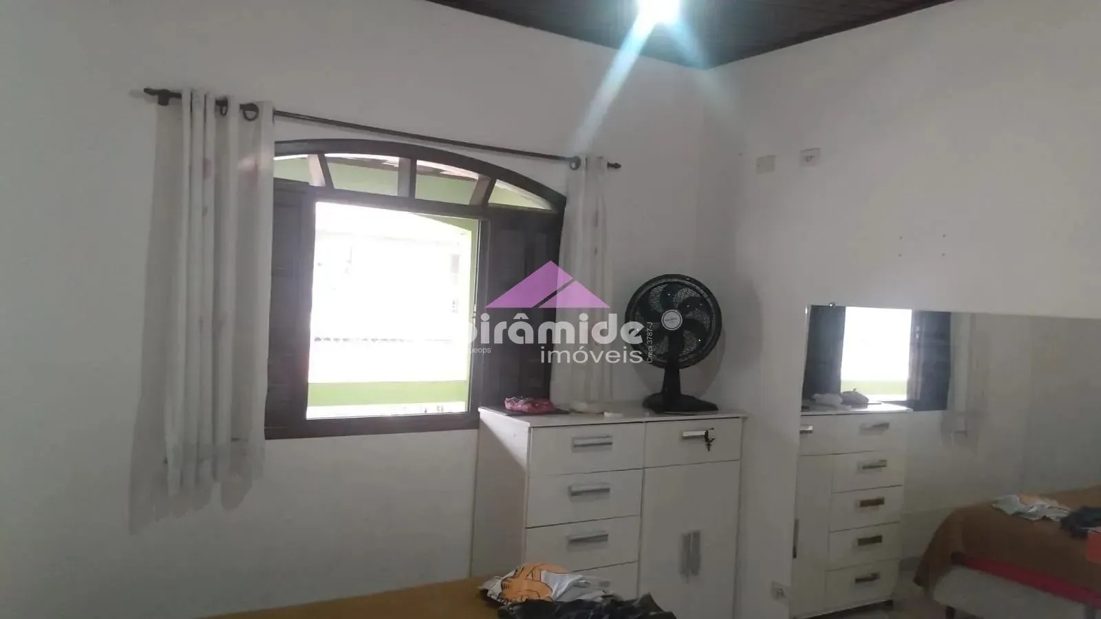 Casa, 2 quartos, 202 m² - Foto 9