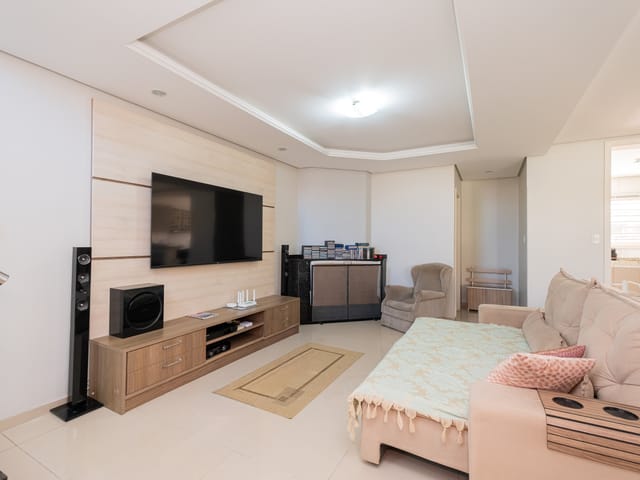 Casa com 432m² 3 quartos e 4 banheiros, à venda, no bairro Centro em Pelotas