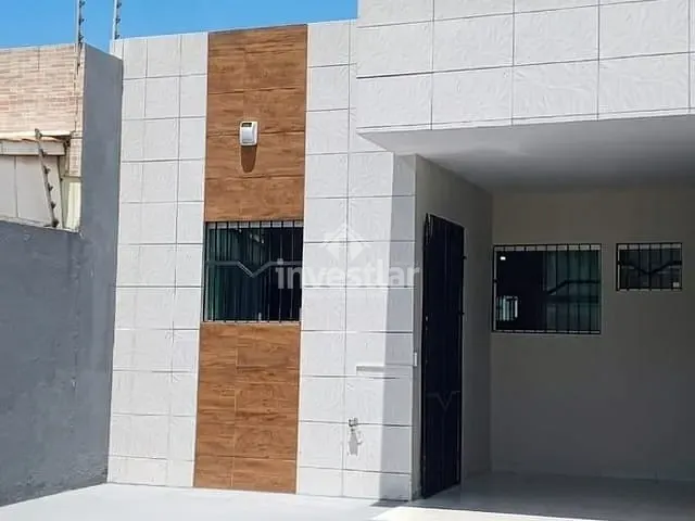 Casa 2 quartos e 2 banheiros, à venda, no bairro Cruzeiro em Campina Grande