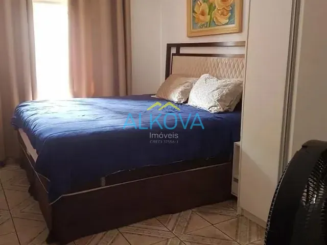Casa com 526m² 3 quartos e 2 banheiros, à venda, no bairro Parque Industrial em São José dos Campos