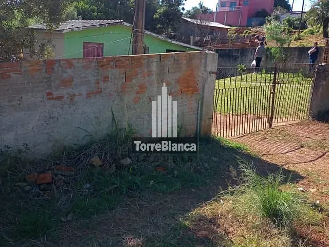 Casa 2 quartos e 1 banheiro, à venda, no bairro Boa Vista em Ponta Grossa