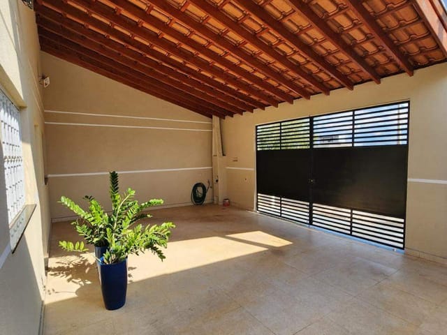 Casa 3 quartos e 3 banheiros, à venda, no bairro Jardim dos Lagos em Nova Odessa