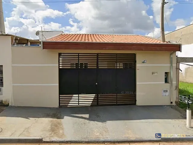 Casa 3 quartos e 3 banheiros, à venda, no bairro Jardim dos Lagos em Nova Odessa