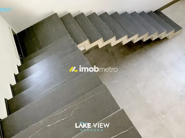 Casa com 499m² 3 quartos e 4 banheiros, à venda, no bairro Gramado em Campinas