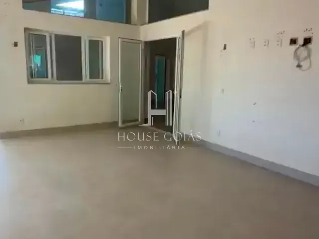Casa com 870m² 3 quartos e 4 banheiros, à venda, no bairro Jardins Verona em Goiânia