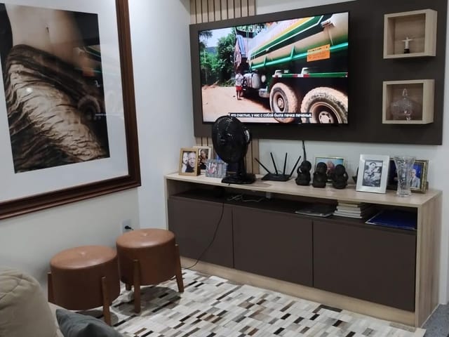 Casa 2 quartos e 1 banheiro, à venda, no bairro Centro em Pelotas
