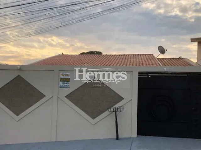 Casa com 205m² 2 quartos e 2 banheiros, à venda, no bairro Jardim Amélia em Paulínia