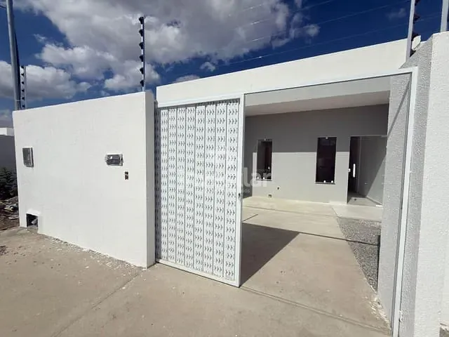 Casa com 57m² 2 quartos e 1 banheiro, à venda, no bairro Três Irmãs em Campina Grande