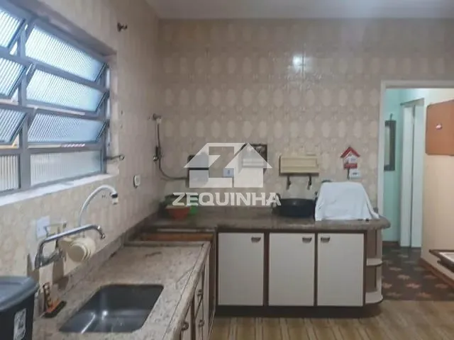 Casa com 196m² 4 quartos e 2 banheiros, à venda, no bairro Bela Vista em Osasco