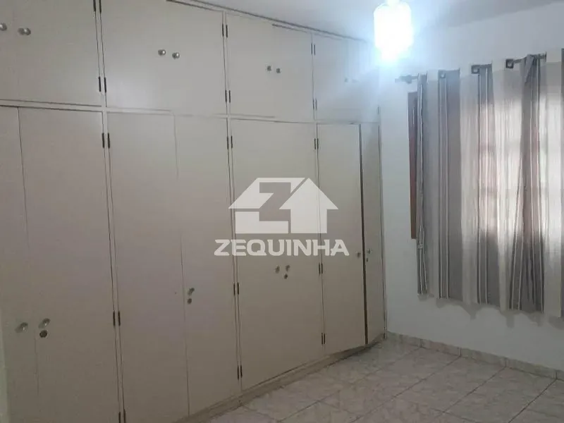 Casa, 4 quartos, 200 m² - Foto 17
