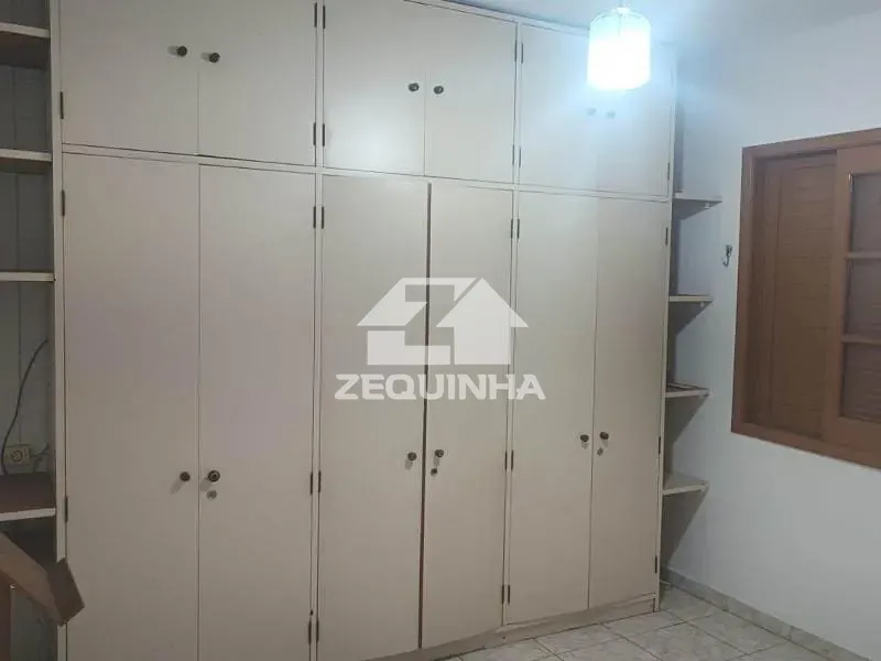 Casa, 4 quartos, 200 m² - Foto 21