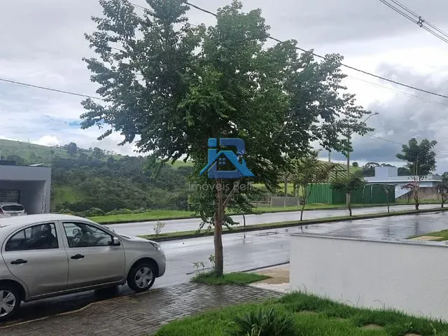 Casa com 399m² 2 quartos e 3 banheiros, à venda, no bairro Bairro Itapema em Itatiba