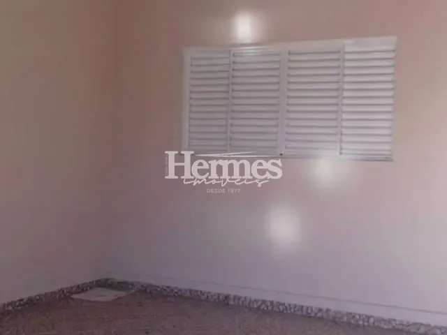 Casa com 125m² 2 quartos e 2 banheiros, à venda, no bairro Parque Bom Retiro em Paulínia