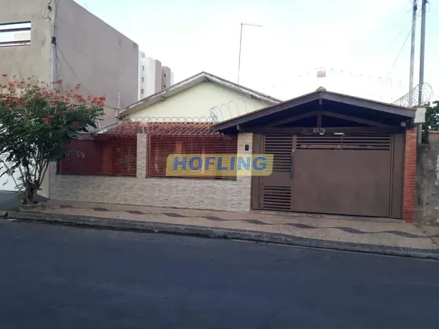 Casa com 250m² 2 quartos e 2 banheiros, à venda, no bairro Vila Cristina em Rio Claro