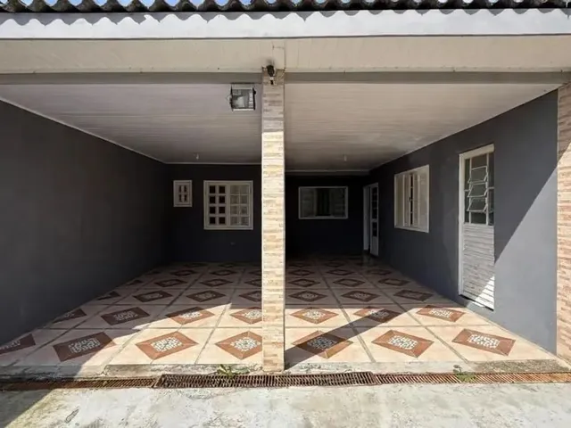 Casa com 360m² 3 quartos e 1 banheiro, à venda, no bairro São Braz em Curitiba