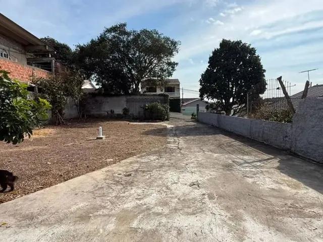 Casa com 360m² 3 quartos e 1 banheiro, à venda, no bairro São Braz em Curitiba