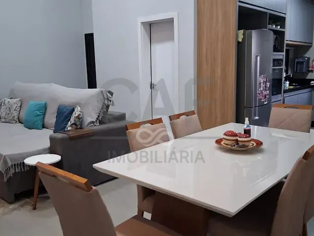 Casa 2 quartos e 3 banheiros, à venda, no bairro Jardim Mauá II em Jaguariúna