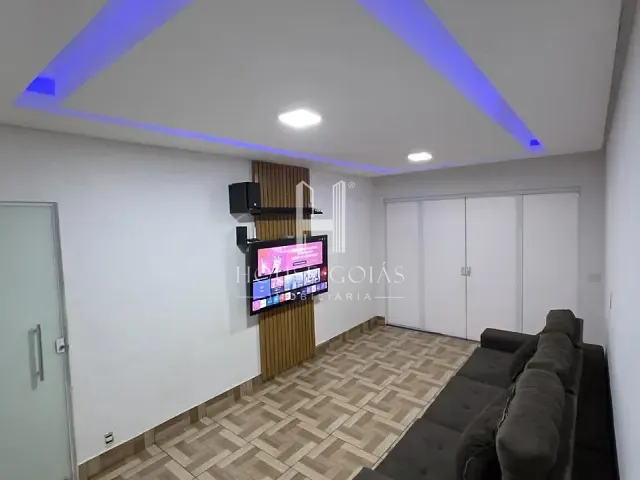 Casa com 180m² 3 quartos e 2 banheiros, à venda, no bairro Condomínio Amin Camargo em Goiânia