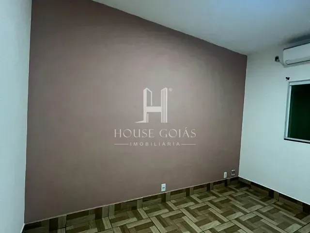 Casa com 180m² 3 quartos e 2 banheiros, à venda, no bairro Condomínio Amin Camargo em Goiânia